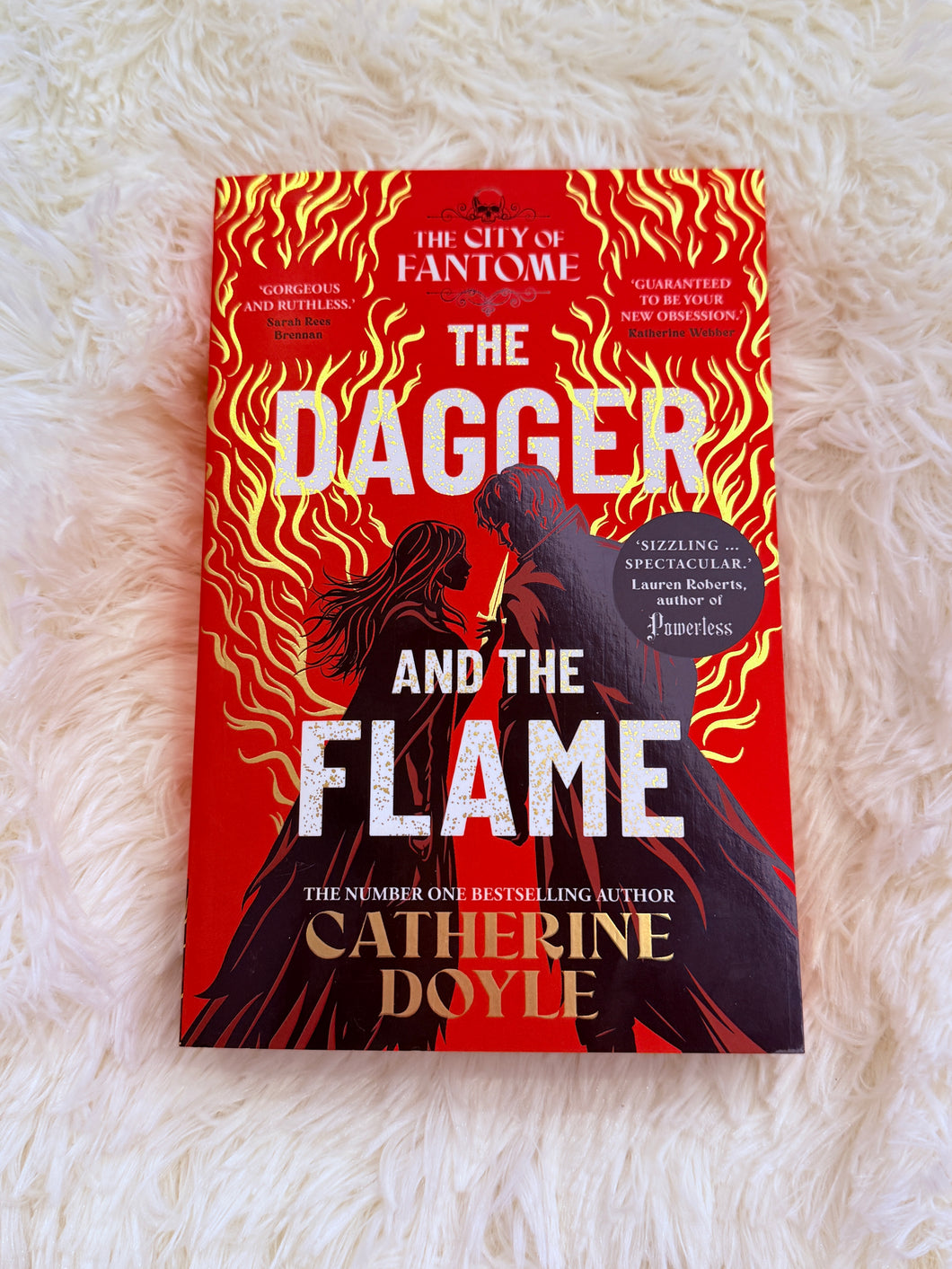 The Dagger and the Flame by Catherine Doyle : Exclusive Sprayed Edge