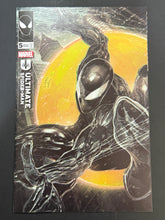Load image into Gallery viewer, Ultimate Spider-Man #4 &amp; #5 John Giang Retro Exclusive set limited to 3,000 copies of each
