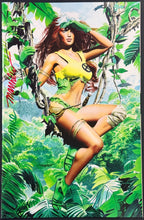 Load image into Gallery viewer, The Uncanny X-Men #1 Mike Mayhew Virgin exclusive limited to 1,000 signed by Mike Mayhew
