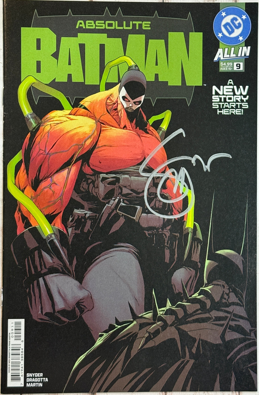 Absolute Batman #9 Nick Dragotta Cover Signed by Scott Snyder