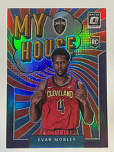 Load image into Gallery viewer, Evan Mobley [Holo] #18 [Rookie] 2021 Panini Donruss Optic My House
