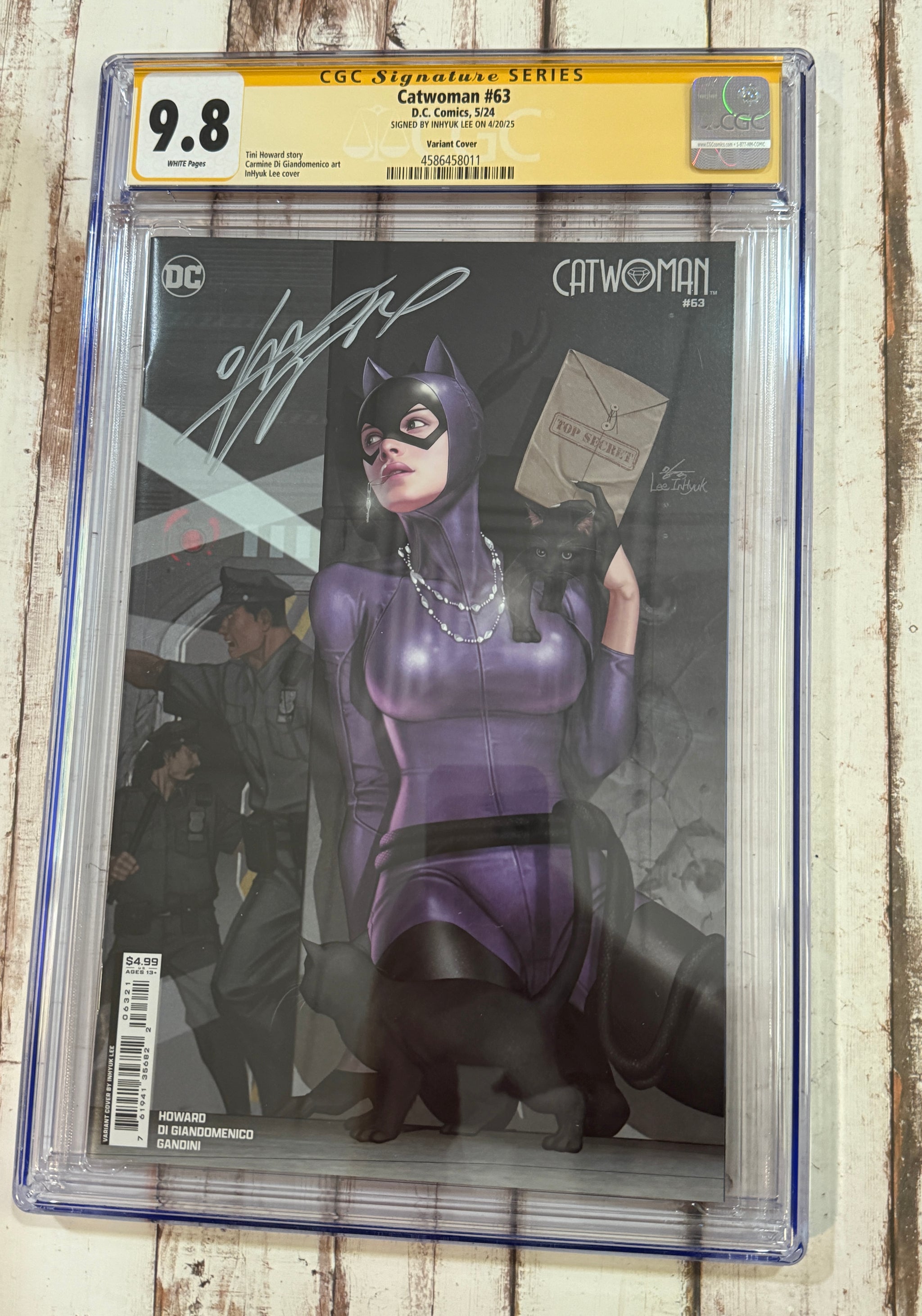 Signed Comics – Camel Comics