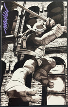 Load image into Gallery viewer, Teenage Mutant Ninja Turtles #4 Mike Mayhew B&amp;W exclusive limited to 1,000 signed by Mike Mayhew
