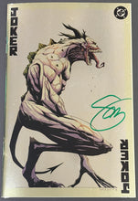 Load image into Gallery viewer, Absolute Batman #15 Foil second print signed by Scott Snyder
