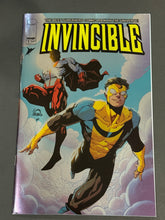 Load image into Gallery viewer, Invincible #1 Ryan Stegman Foil exclusive limited to 1500 (corner bend)
