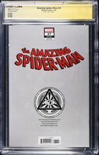 Load image into Gallery viewer, CGC x JSA 9.8 Amazing Spider-Man #37 Nathan Szerdy virgin exclusive limited to 1,000 signed by Nathan Szerdy

