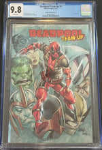 Load image into Gallery viewer, CGC 9.8 Deadpool Team-Up #1 Rob Liefeld Foil cover
