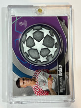 Load image into Gallery viewer, Benjamin Sesko #SC-BS 2023 Topps UEFA Club Starball Commemorative Relic
