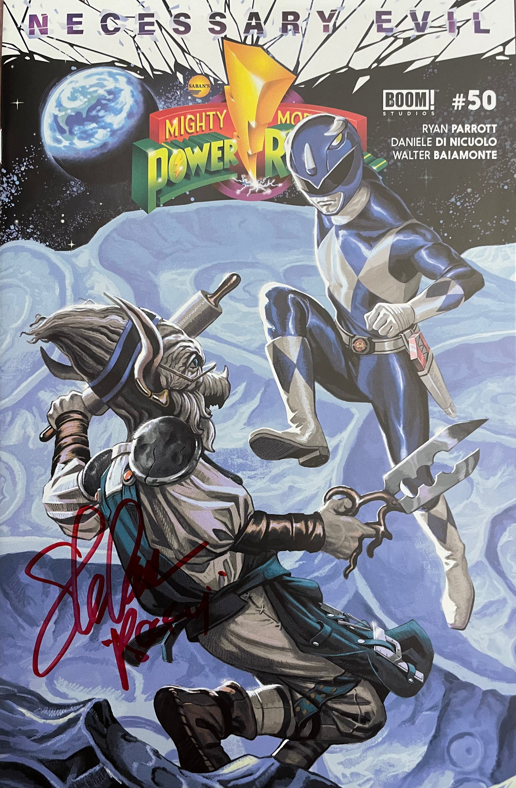 Mighty Morphin Power Rangers #50 (Blue Ranger exclusive cover limited to 3,000) signed by Rocky / Blue Neo ranger Actor Steve Cardenas