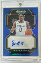 Load image into Gallery viewer, 2022-23 Prizm Draft Picks Blake Wesley Blue Prizm Rookie Auto RC #114/149 Spurs
