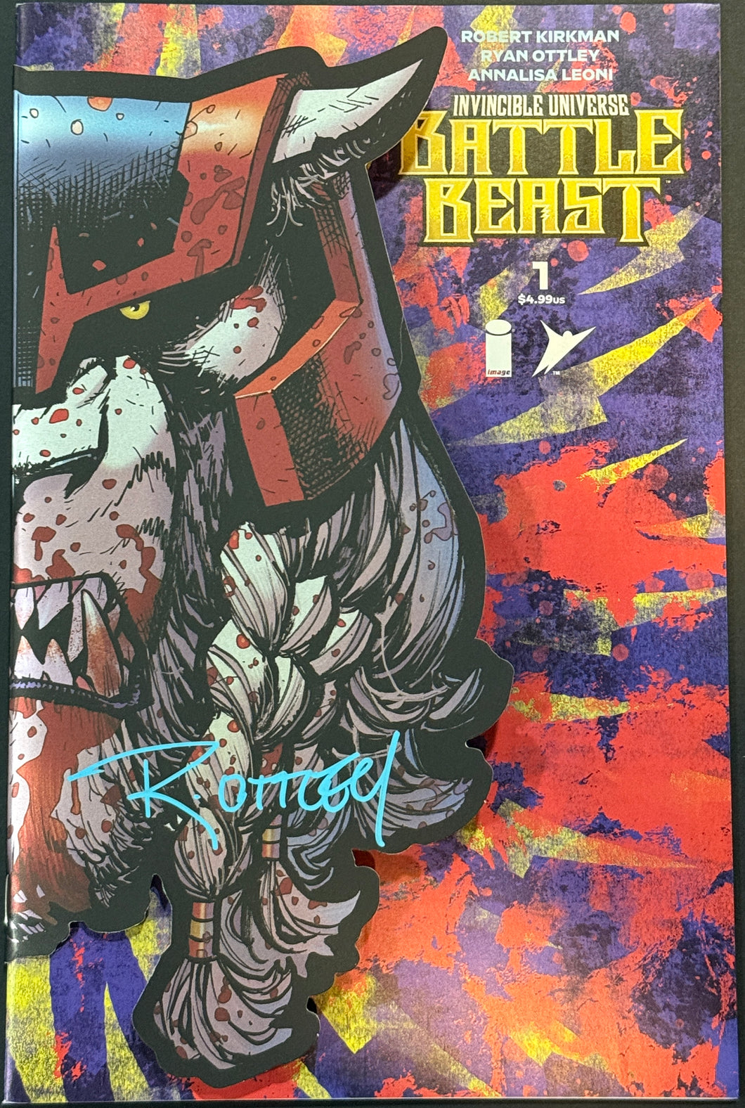 Invincible Universe : Battle Beast #1 Die cut foil cover signed by Ryan Ottley