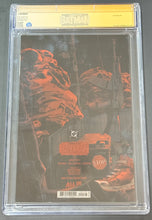 Load image into Gallery viewer, CGC SS 9.8 Absolute Batman #22 Seth Mann exclusive foil signed by Seth Mann (with Custom AB label)
