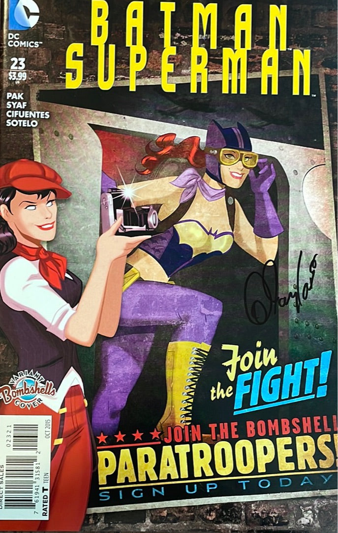 Batman Superman #23 (Des Taylor Bombshells variant) signed by Des Taylor