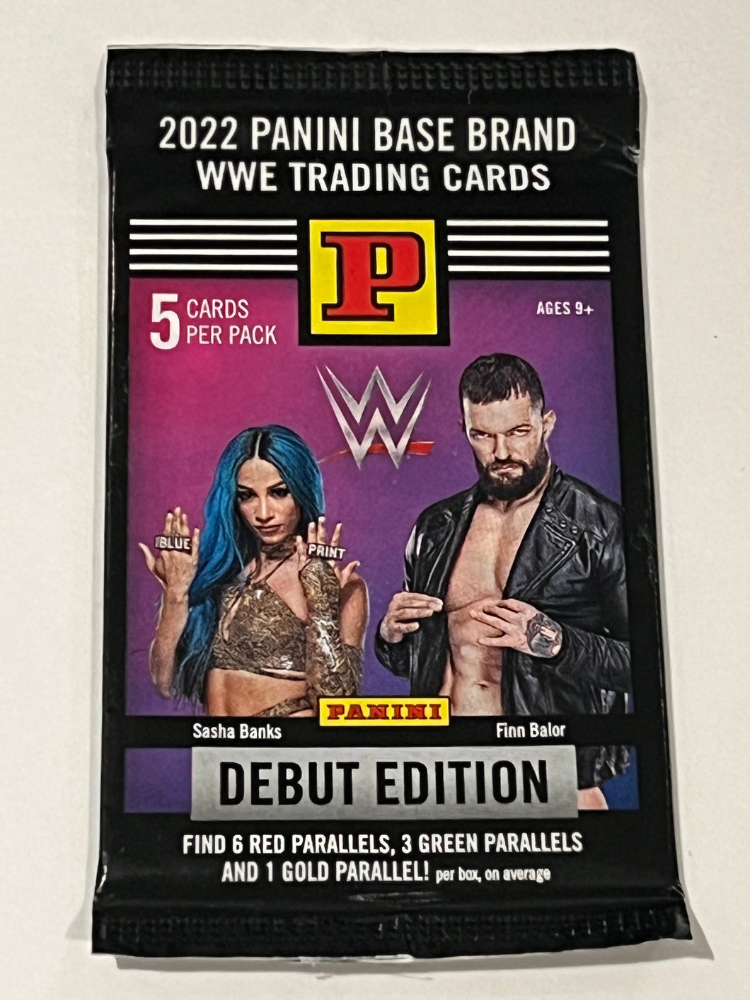 WWE 2022 Panini Debut Edition Trading cards (5 per pack)
