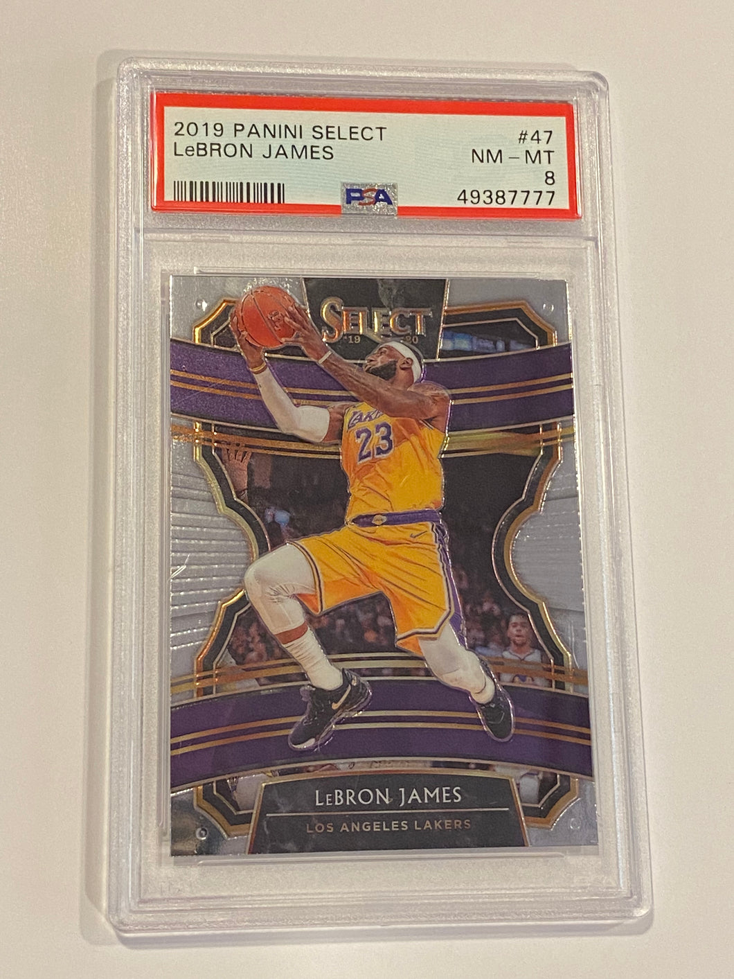 2019 Panini Select #47 LeBron James Los Angeles Lakers PSA 8 NM-MT