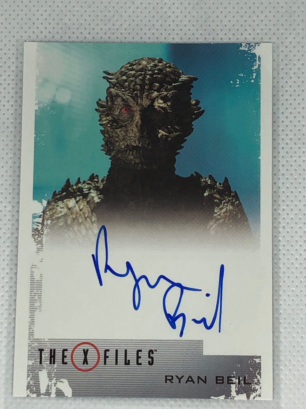 X Files - Ryan Beil (The Were-Lizard) signed trading card