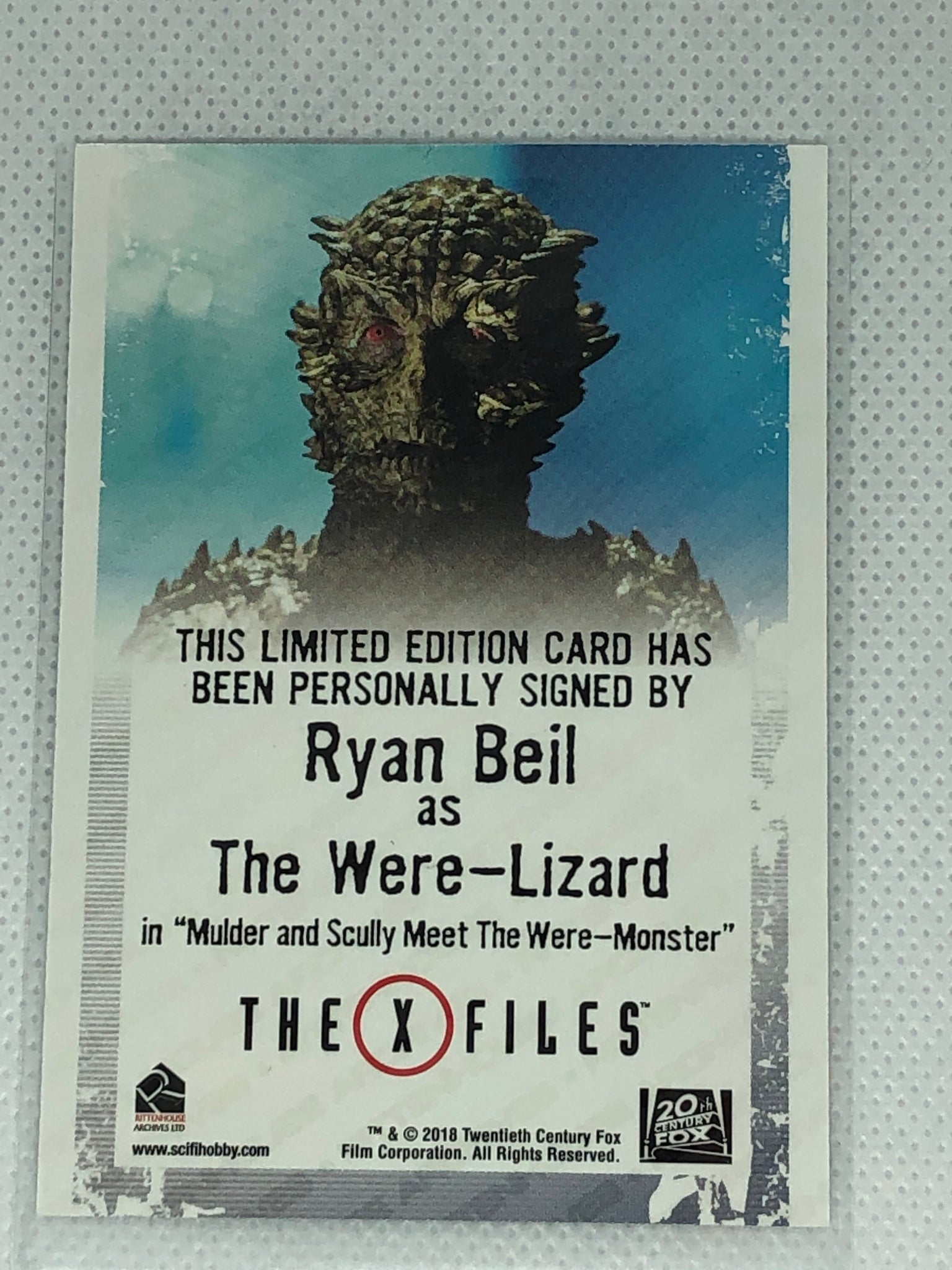 X Files Werelizard X Files - Ryan Beil (The Were-Lizard) signed trading card – Camel Comics